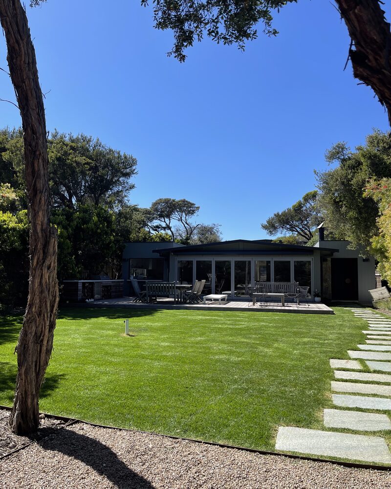 Professional hedge trimming and garden maintenance on the Mornington Peninsula